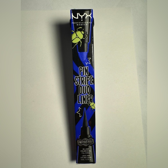 NYX Pinstripe Duo Liner Purple Chrome & Black Beetlejuice Liquid Eyeliner Makeup - Picture 1 of 9